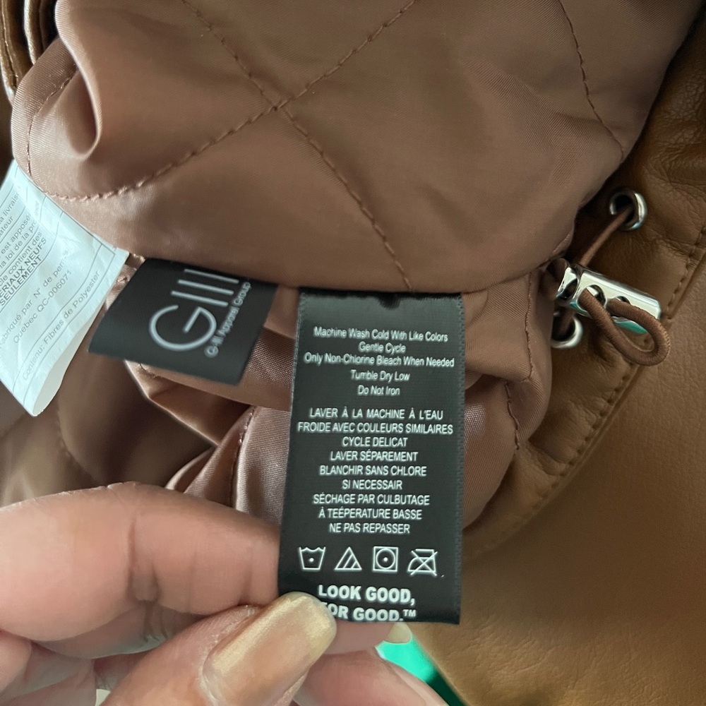 Stunning Kennth Cole New York Faux Leather Jacket - Picture 5 of 6